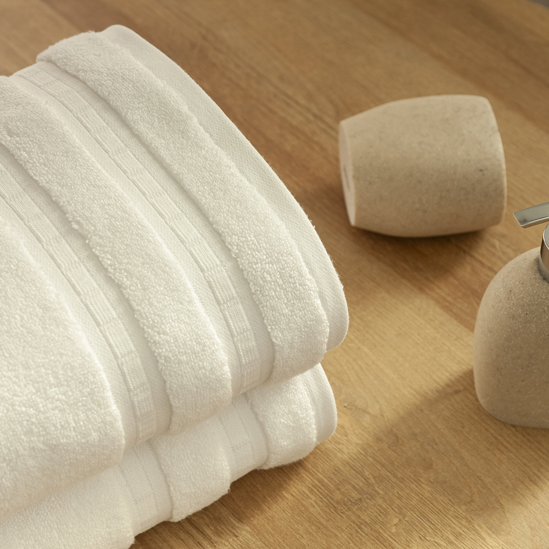 Toalla Bamboo 700 Gr Blanca